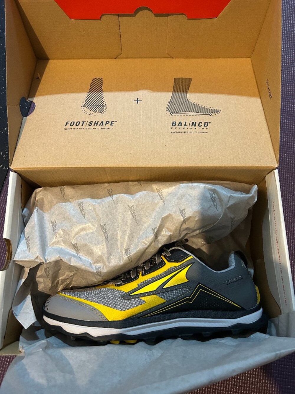 Altra Lone Peak 5 special 10y edition